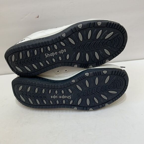 NEW WITH TAGS SKECHER SHAPE UPS IN WHITE LEATHER - Picture 6 of 11